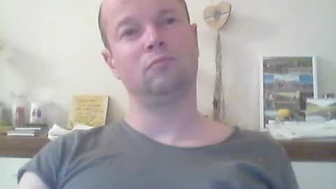nick1990b online show from July 27, 6:26 pm