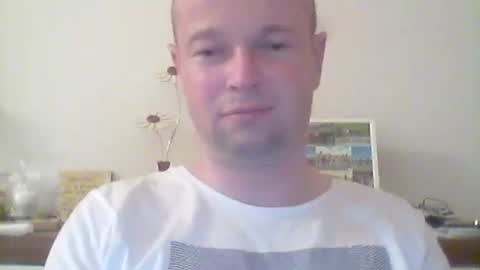 Snapshot of nick1990b chatting on September 29, 6:04 pm nick1990b online show from September 29, 6:04 pm