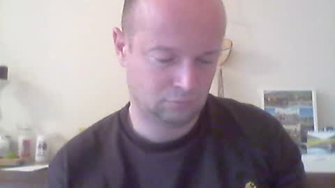 nick1990b online show from July 1, 5:46 pm