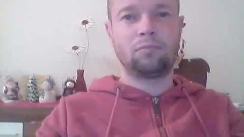 Snapshot of nick1990b chatting on December 16, 5:43 pm nick1990b online show from December 16, 5:43 pm