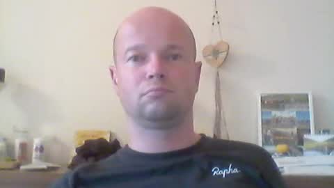 nick1990b online show from June 23, 6:22 pm