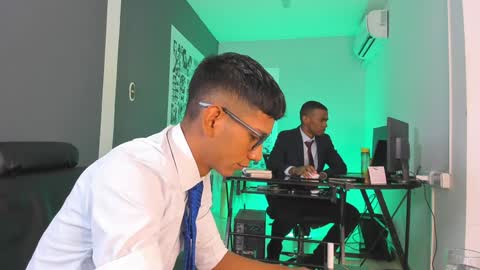 Nick online show from January 30, 10:20 pm