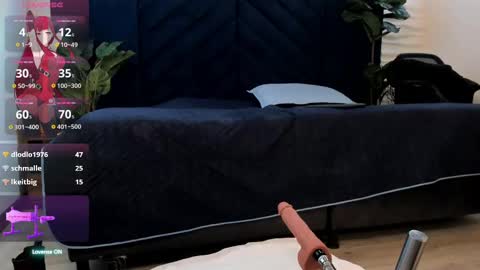 Nick  online show from October 9, 1:27 pm