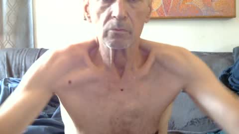 nickincali online show from July 11, 6:54 pm
