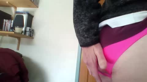 nickocarr online show from April 12, 9:11 am