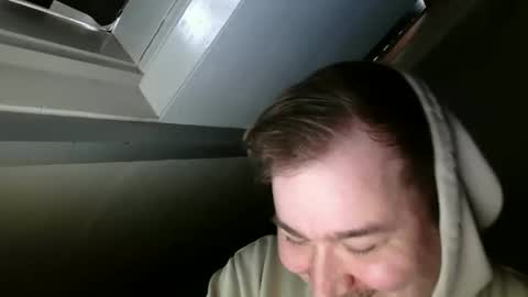 nickoeoeoe online show from April 17, 12:52 pm