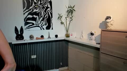 nico_viper online show from December 13, 11:22 pm