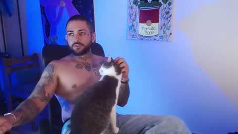 nicolas online show from March 9, 3:44 am