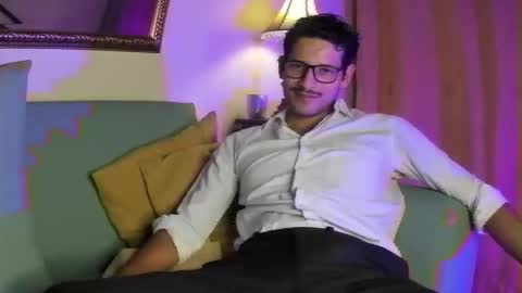 nicolasrodrii online show from March 9, 11:21 pm