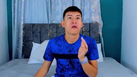 nicolastorres__ online show from December 22, 2:31 am