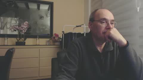 nightkeeper63 online show from February 3, 12:36 am