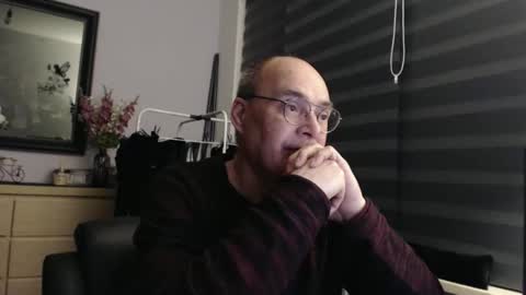 nightkeeper63 online show from April 11, 11:52 pm