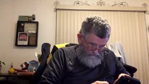 Snapshot of nightmoves1970 chatting on January 18, 4:41 am nightmoves1970 online show from January 18, 4:41 am