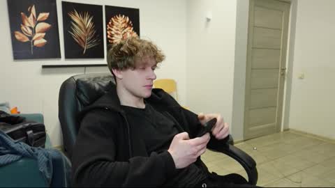 nikki online show from March 9, 2:16 am