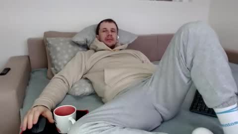 Nick online show from November 9, 8:40 am