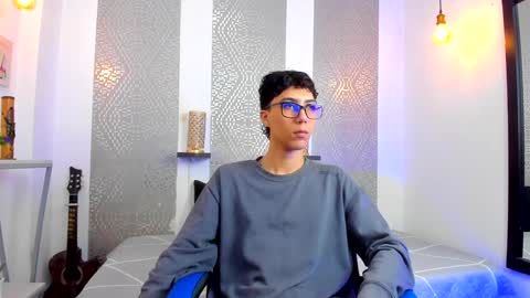    online show from February 4, 3:54 am