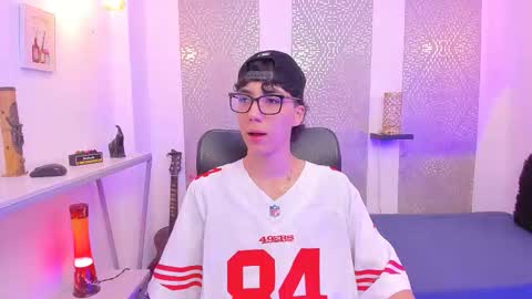    online show from October 5, 4:27 am