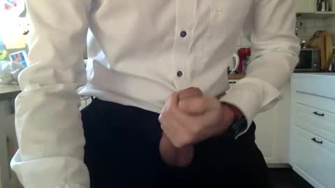 nixomuc online show from February 19, 1:50 pm