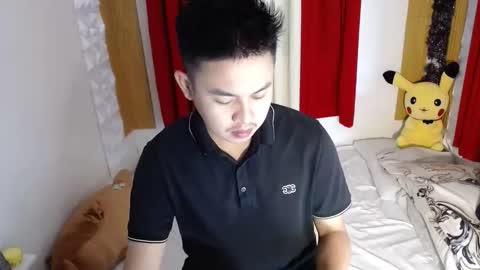 njay_16 online show from April 16, 6:41 pm