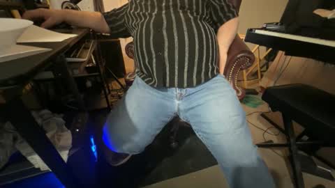 nmedge2cum online show from January 18, 10:34 pm