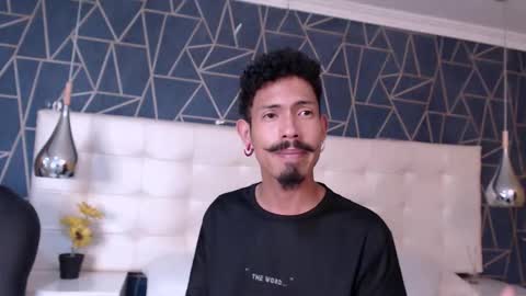 Noah online show from February 20, 8:10 pm