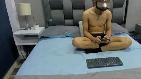 noah_dorsey online show from August 1, 9:30 am