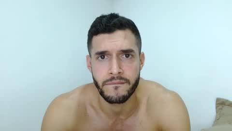 Noah online show from February 6, 4:26 pm