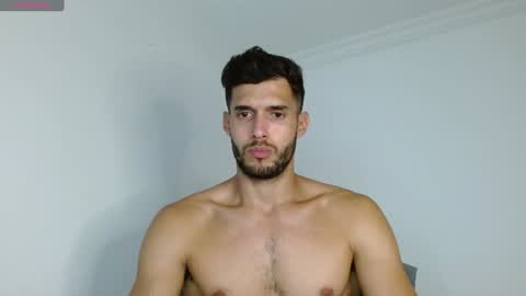 Noah online show from December 9, 10:15 pm