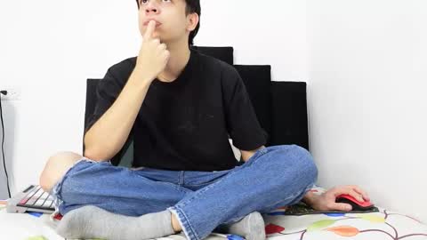 Noah online show from September 26, 8:17 pm