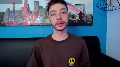    online show from December 10, 12:05 pm