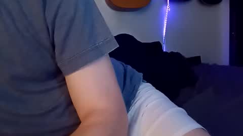 Noah Wesley online show from December 14, 9:16 am