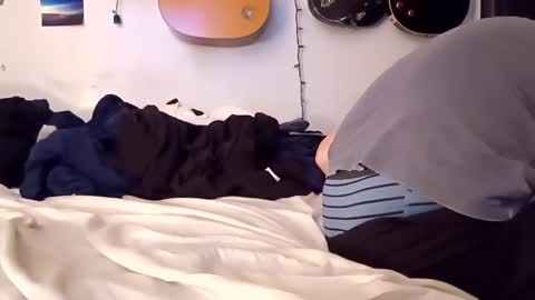 Noah Wesley online show from February 24, 7:33 am