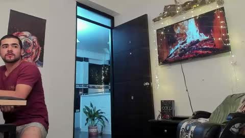 LIAM- noah online show from January 9, 12:30 pm