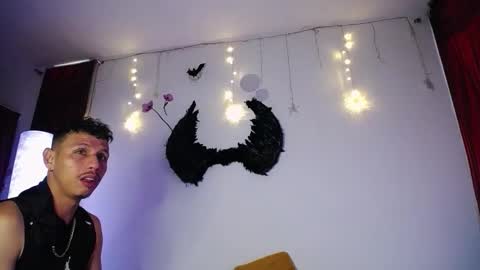 Noha and Iam 3 YOUR FAVORITE MODELS online show from February 3, 12:32 pm