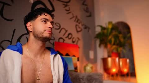 kevin online show from November 11, 11:54 pm