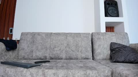 nohabennett7 online show from April 3, 6:32 am