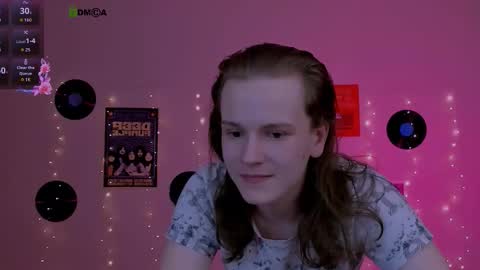 cool Kai online show from February 24, 8:42 pm