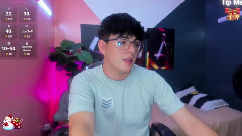 Nolan  online show from December 14, 6:20 pm