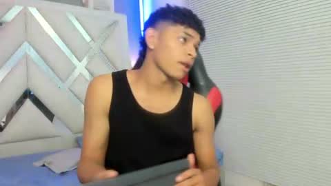 nova_mitchell online show from July 2, 12:33 pm