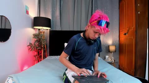 NovayBrian online show from March 11, 5:49 am