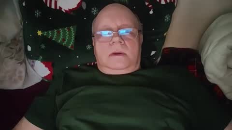 nukiss online show from April 29, 9:03 am