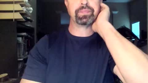 nvrenuff1979 online show from March 17, 11:46 am