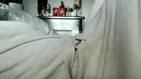 KN online show from January 3, 9:15 pm