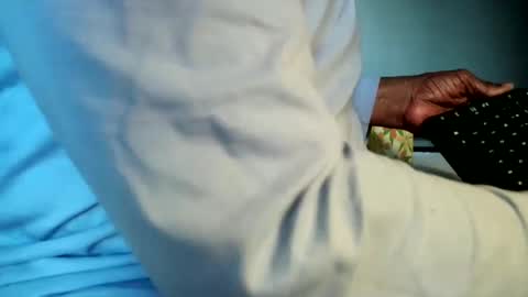 KN online show from February 1, 5:05 pm