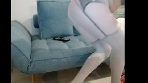 nylon_lover81 online show from May 18, 6:08 am