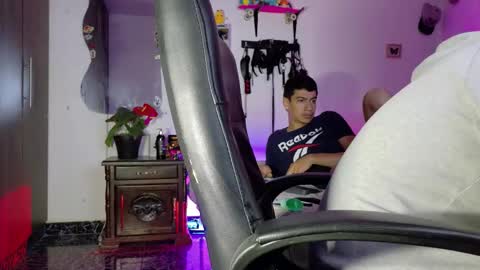 David and Steven Independents online show from February 28, 2:32 am