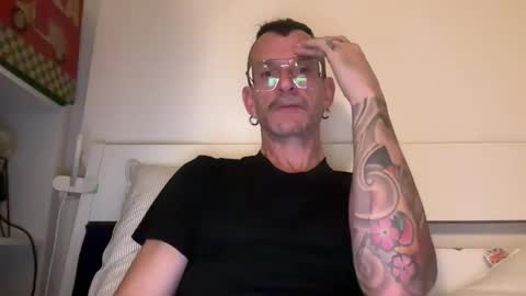 Jonathan Deep online show from February 18, 1:04 am