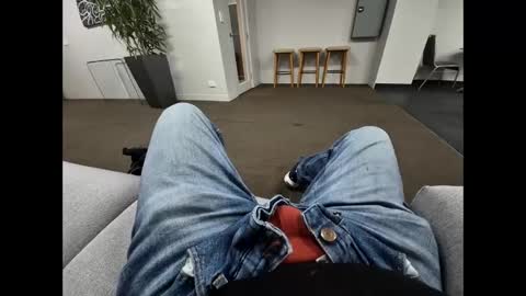 obedient9402 online show from February 26, 8:54 pm