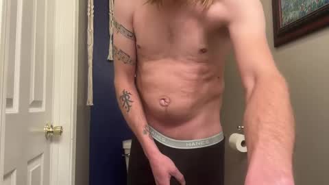 obedientblonde89 online show from January 10, 7:04 am