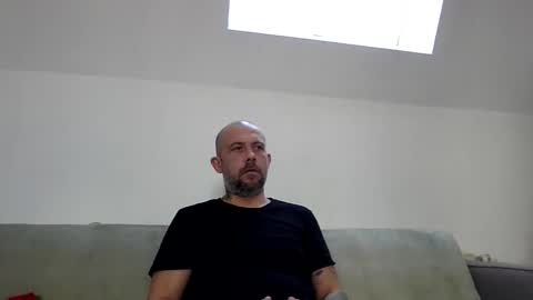 oceanman352 online show from January 19, 9:55 am